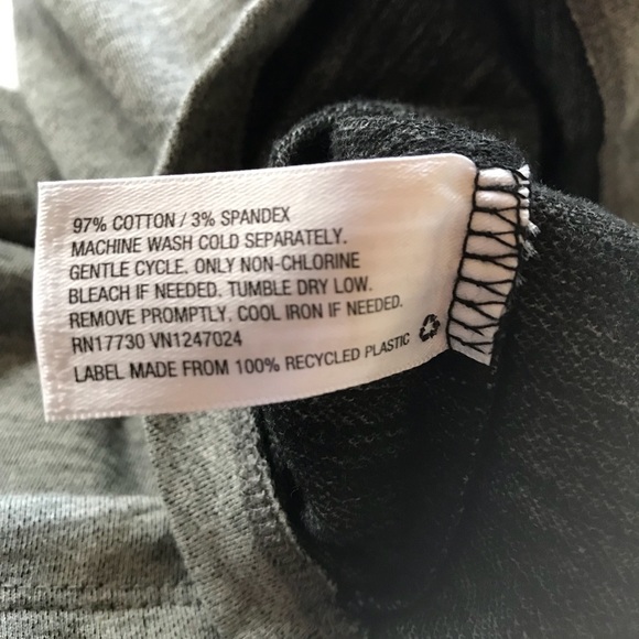 Hunter Embossed Roll Sleeve Logo Tee Shirt SZ L - Picture 6 of 8